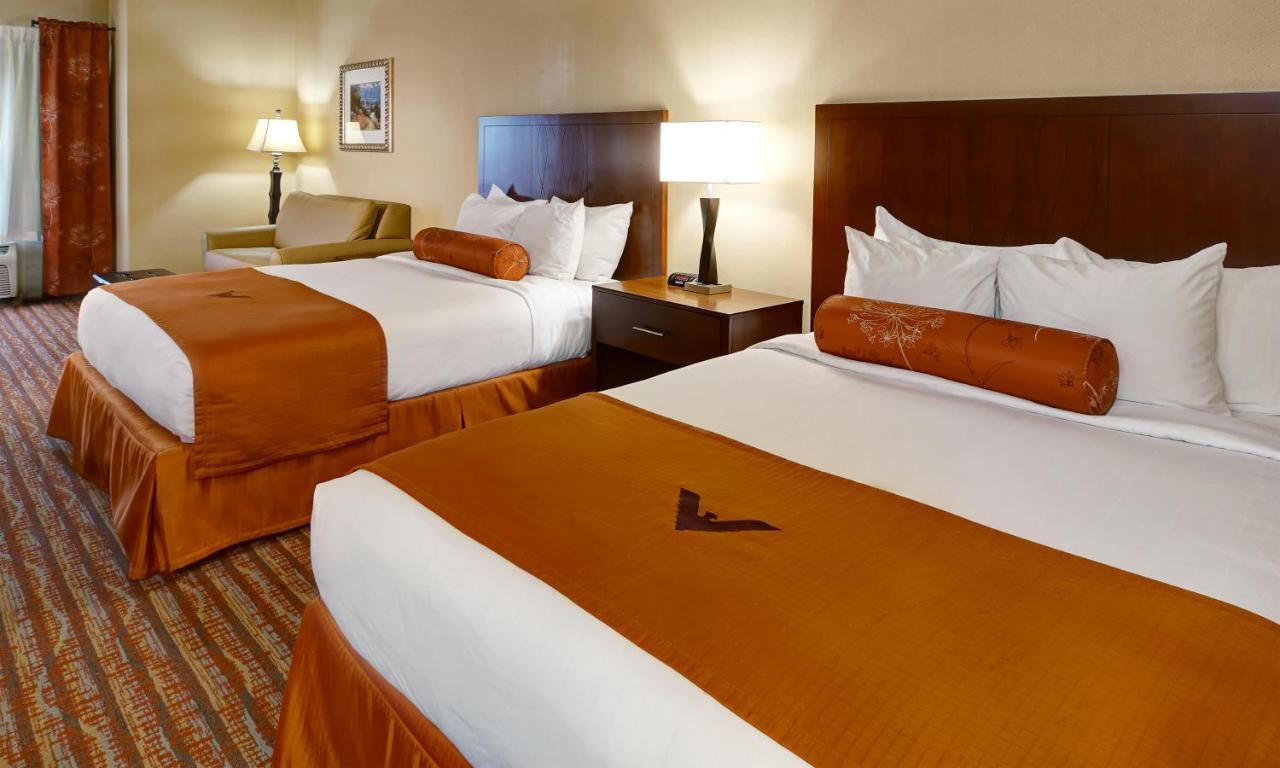 Phoenix Inn Suites - יוג'ין מראה חיצוני תמונה