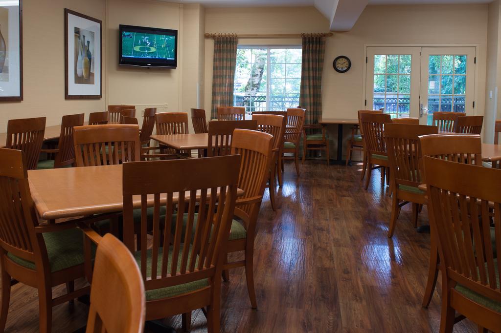 Phoenix Inn Suites - יוג'ין מראה חיצוני תמונה